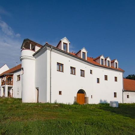 Residence Tvrz Skocice Exteriör bild